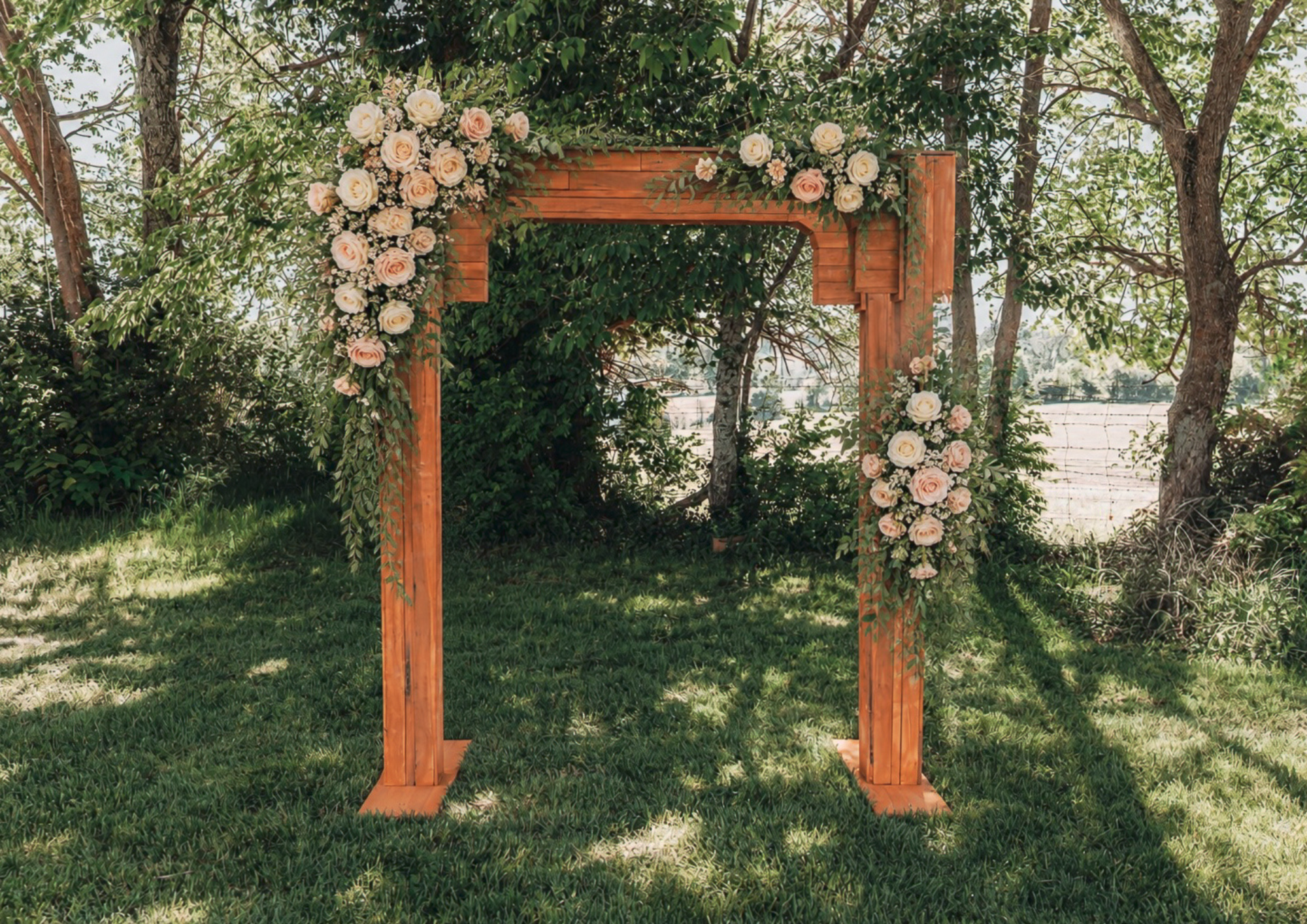 Beam Wedding arch daily rental